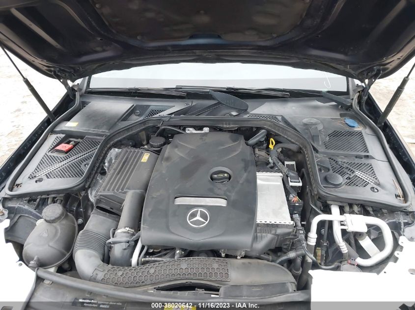 2015 MERCEDES-BENZ C 300 LUXURY/SPORT - 55SWF4JB7FU054629