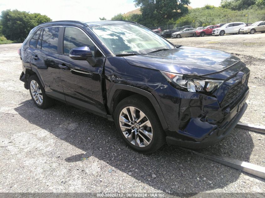 2020 TOYOTA RAV4 XLE PREMIUM - JTMA1RFV4LD057565