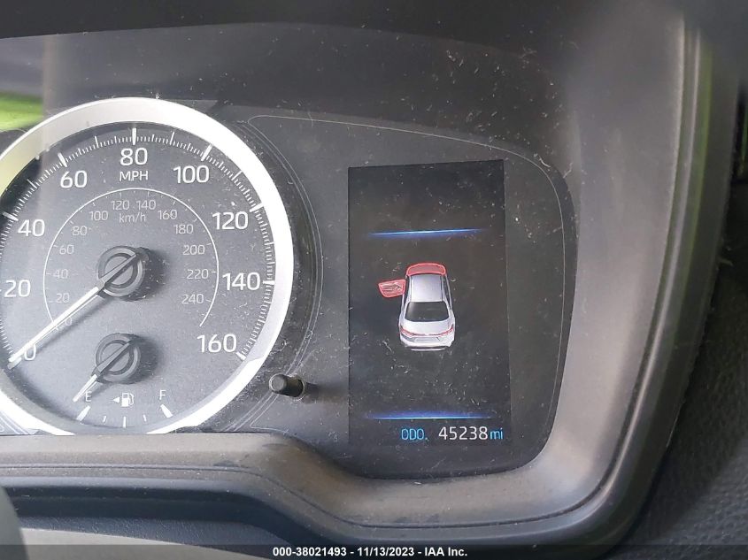 2021 TOYOTA COROLLA LE - JTDEPMAEXMJ162494