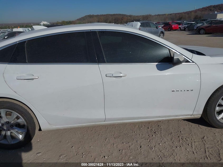 VIN 1G1ZD5ST2LF082212 2020 CHEVROLET MALIBU LT