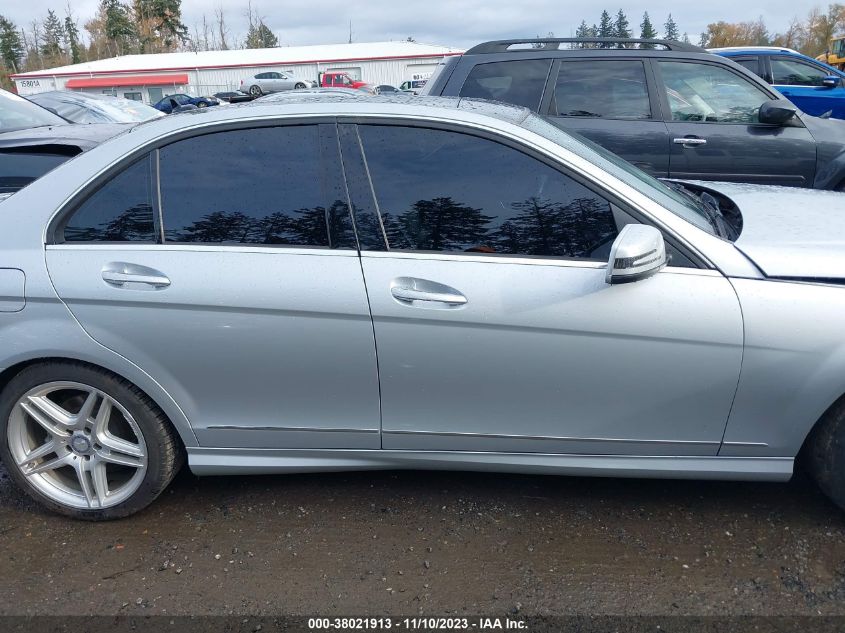 2014 MERCEDES-BENZ C 250 LUXURY/SPORT - WDDGF4HB3ER318990