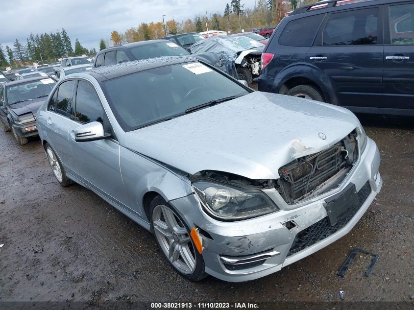 2014 MERCEDES-BENZ C 250 LUXURY/SPORT - WDDGF4HB3ER318990