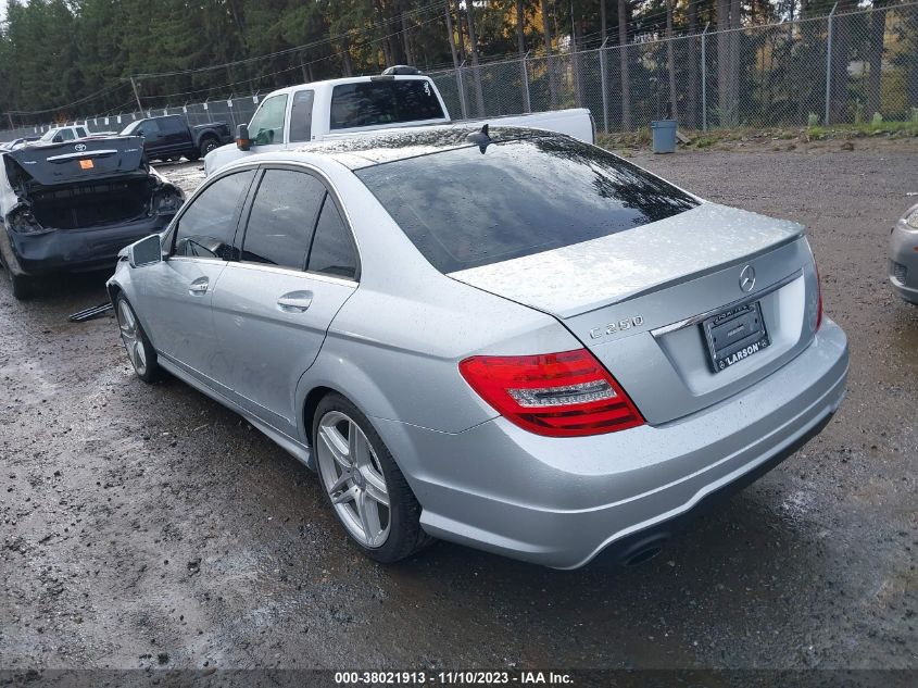 2014 MERCEDES-BENZ C 250 LUXURY/SPORT - WDDGF4HB3ER318990
