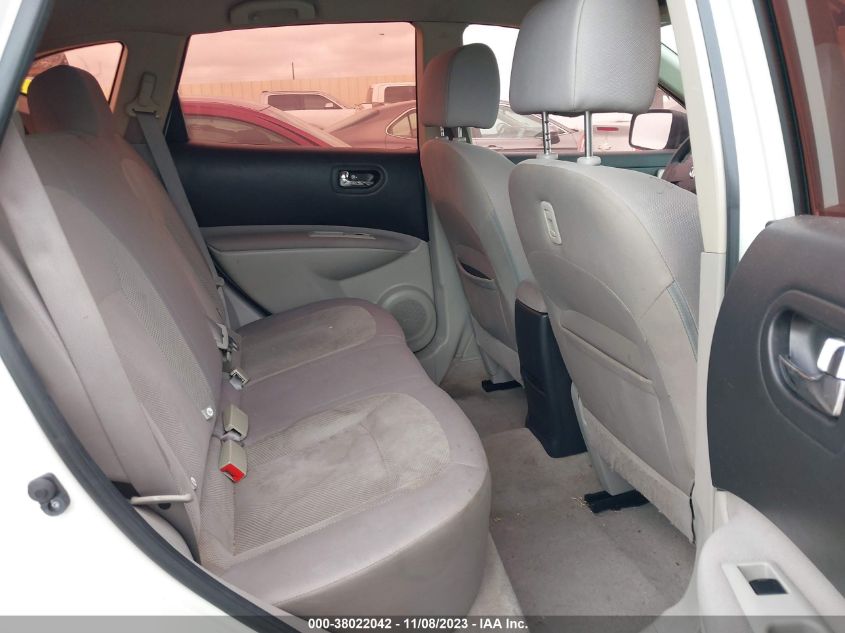 2015 NISSAN ROGUE SELECT S - JN8AS5MT7FW668596