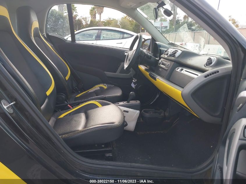 2013 SMART FORTWO PASSION/PURE - WMEEJ3BA8DK723505