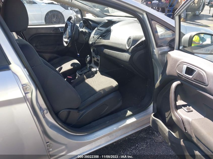 2015 FORD FIESTA SE - 3FADP4EJ3FM200243