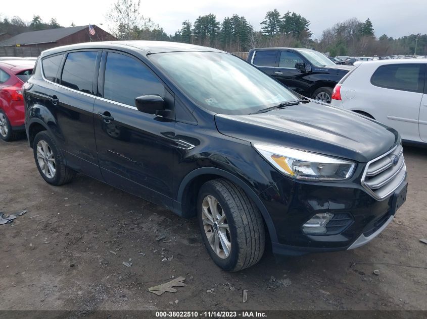 2017 FORD ESCAPE SE - 1FMCU9GD4HUB61773