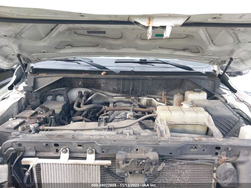 2018 NISSAN NV CARGO NV3500 HD SV V8 - 1N6AF0LY5JN818815
