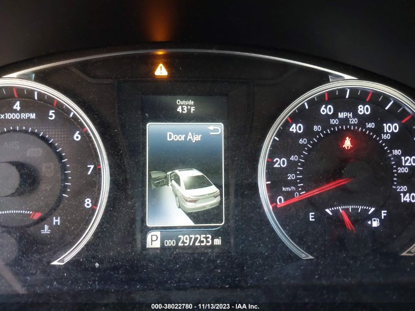 2017 TOYOTA CAMRY SE - 4T1BF1FK0HU425059