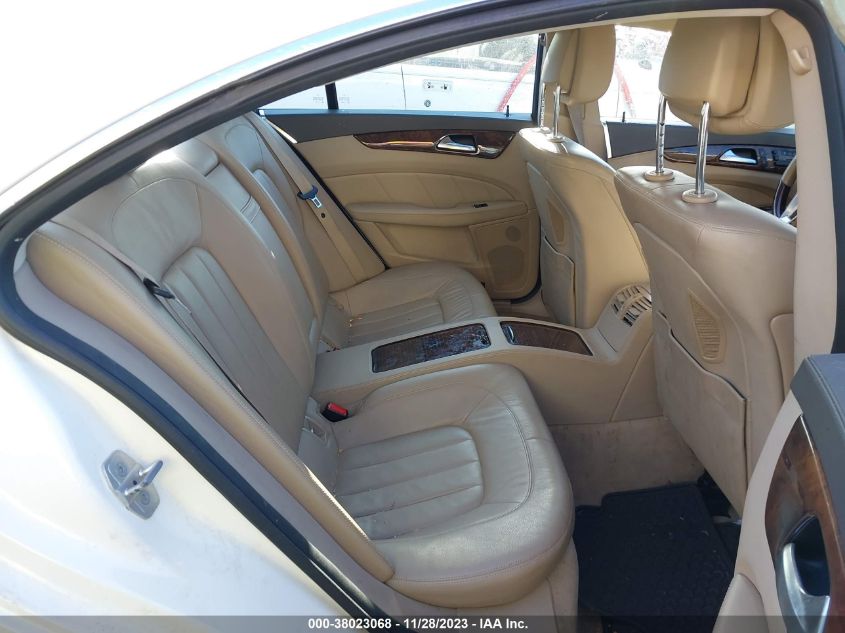2013 MERCEDES-BENZ CLS 550 WDDLJ7DB9DA065854