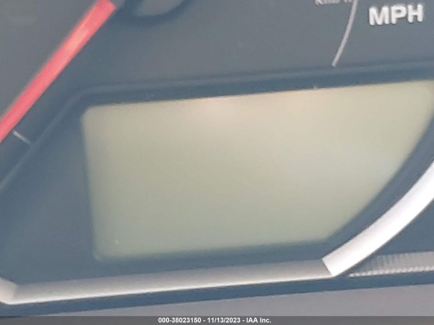 2014 TOYOTA RAV4 XLE - JTMRFREV5EJ000835