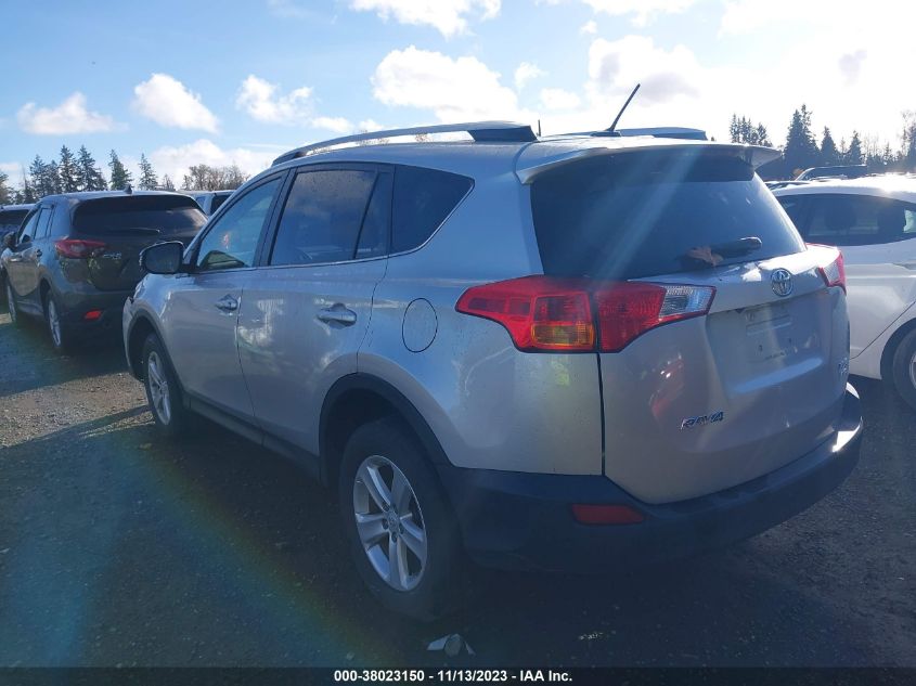 2014 TOYOTA RAV4 XLE - JTMRFREV5EJ000835