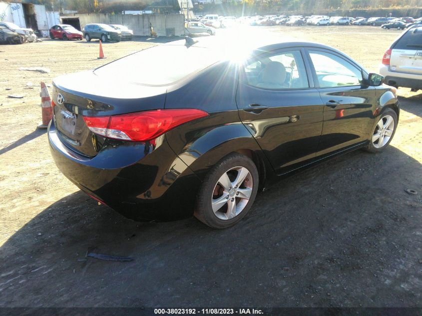 2013 HYUNDAI ELANTRA - SNPDH4AE1DH449899