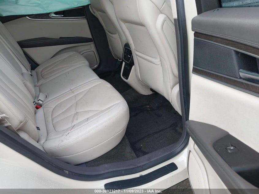 VIN 2LMPJ8LR2JBL13345 2018 LINCOLN MKX RESERVE