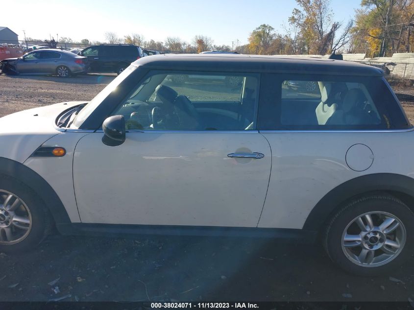 2013 MINI HARDTOP COOPER WMWSU3C51DT548368