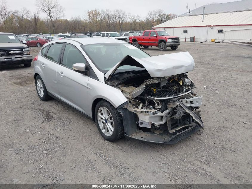 2015 FORD FOCUS SE - 1FADP3K28FL355377