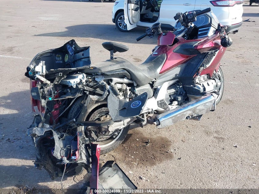 VIN JH2SC7952KK100767 2019 HONDA GL1800 D