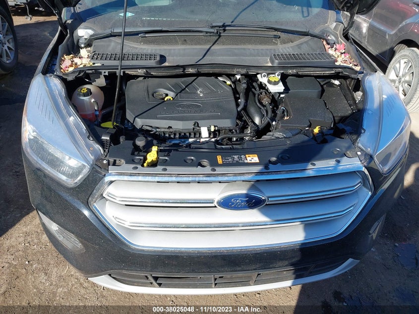 VIN 1FMCU0GD4JUC06678 2018 FORD ESCAPE SE