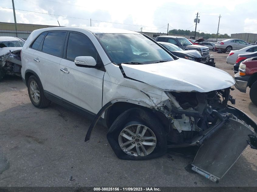 2015 KIA SORENTO LX - 5XYKT3A69FG553835