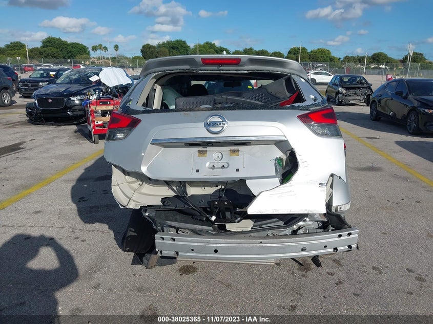VIN KNMAT2MT0HP531326 2017 NISSAN ROGUE SV