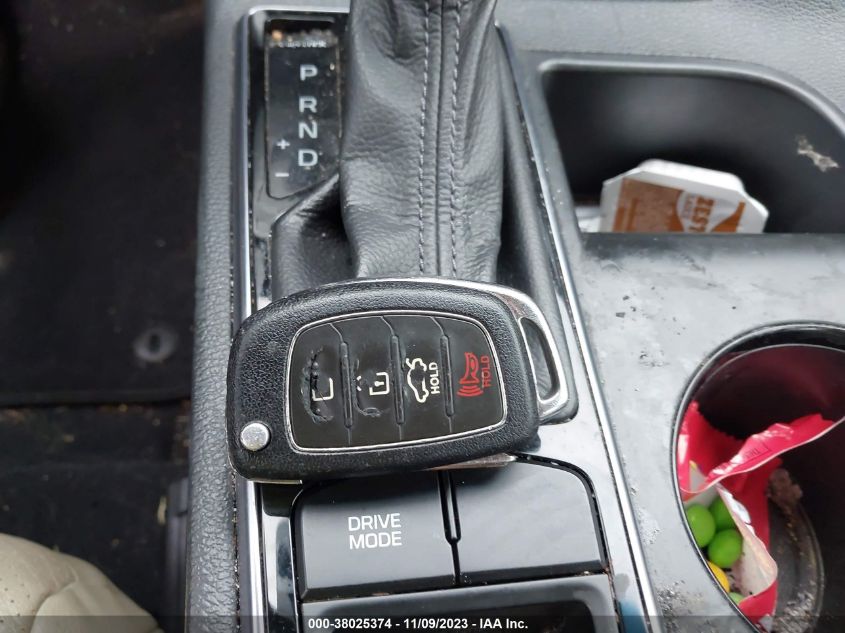 2015 HYUNDAI SONATA 2.4L SE - 5NPE24AF3FH213983