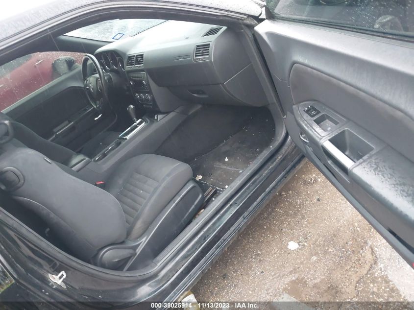 2013 DODGE CHALLENGER SXT - 2C3CDYAG2DH628031