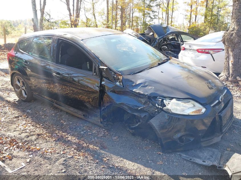 2014 FORD FOCUS SE - 1FADP3K29EL260406