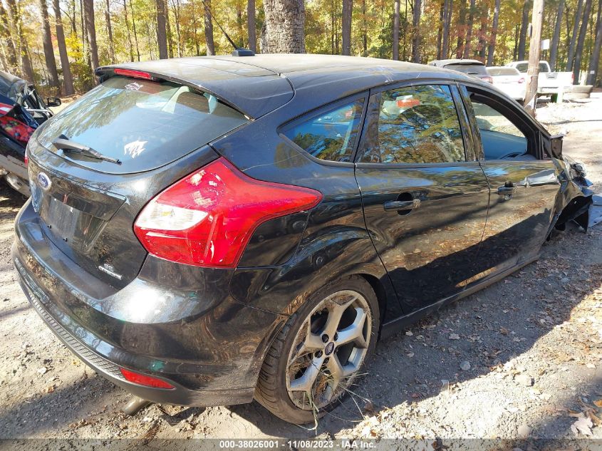 2014 FORD FOCUS SE - 1FADP3K29EL260406