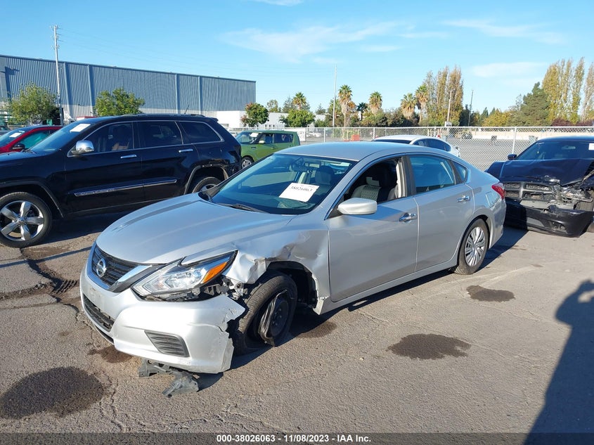 VIN 1N4AL3AP5JC217090 2018 NISSAN ALTIMA 2.5/S/SV/SL/SR