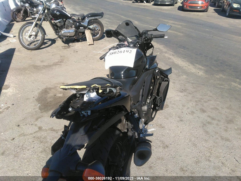 VIN MH3RH18Y1PK010083 2023 YAMAHA YZFR3 A