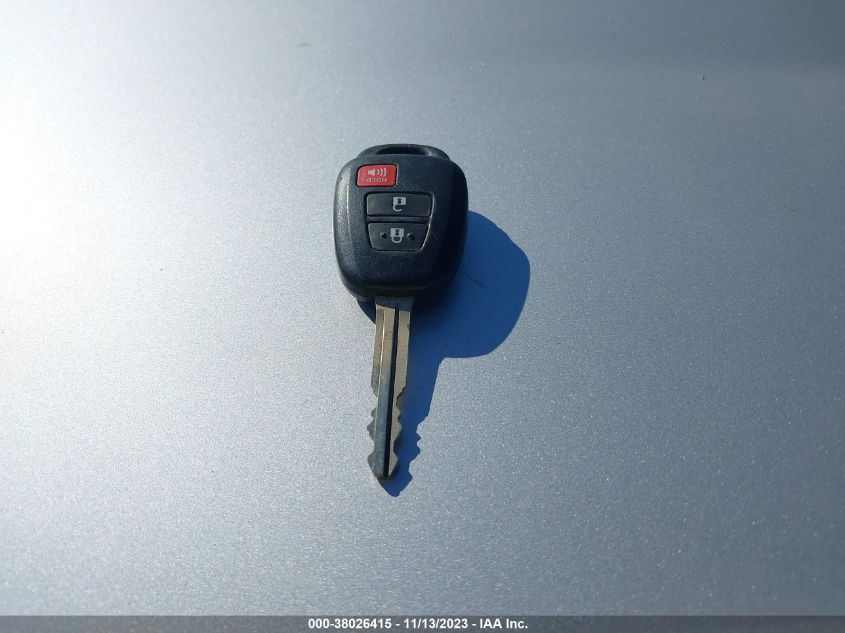2014 TOYOTA PRIUS C TWO - JTDKDTB30E1073327