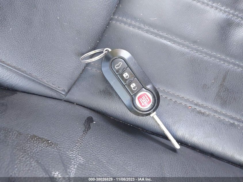 2013 FIAT 500 LOUNGE - 3C3CFFCR9DT596036