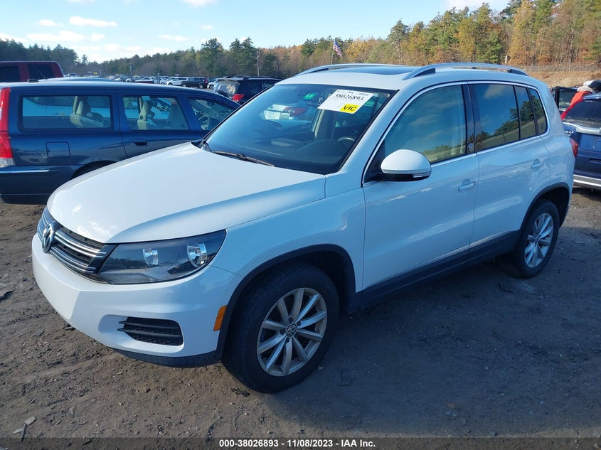 VIN WVGRV7AX1HW505773 2017 VOLKSWAGEN TIGUAN WOLFSBURG