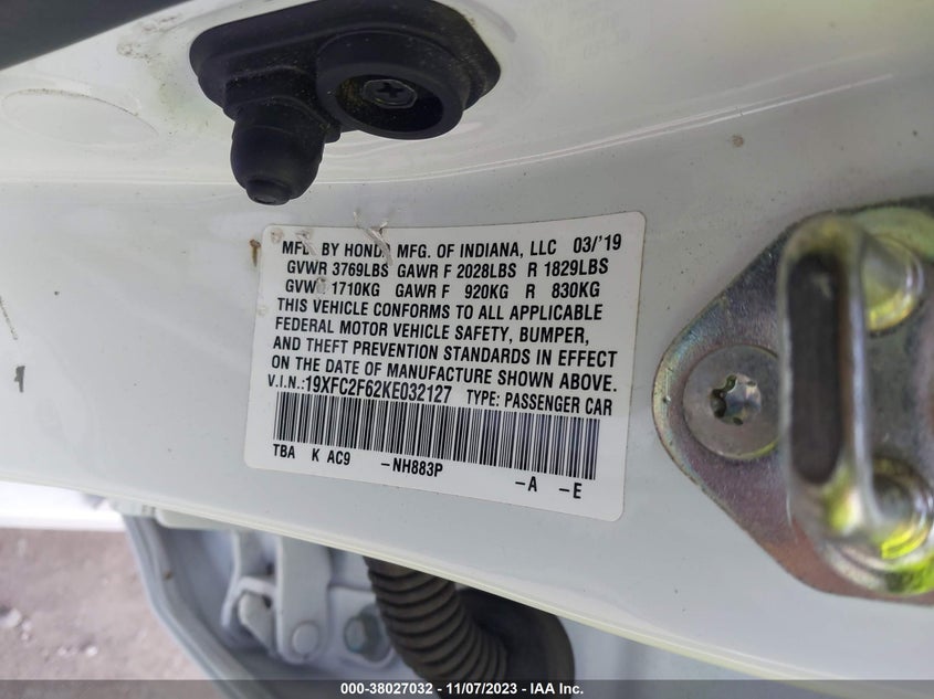 VIN 19XFC2F62KE032127 2019 HONDA CIVIC LX
