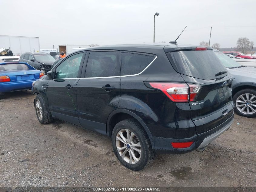 2017 FORD ESCAPE SE - 1FMCU9GD7HUD94434