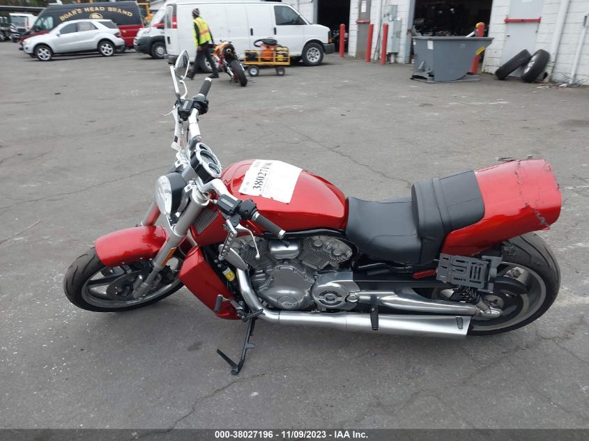 2013 HARLEY-DAVIDSON VRSCF VROD MUSCLE 1HD1HPH10DC800562