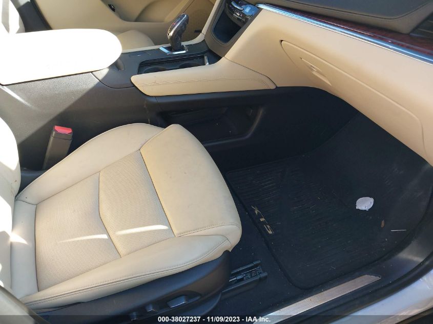 2018 CADILLAC XT5 LUXURY - 1GYKNCRS2JZ186793
