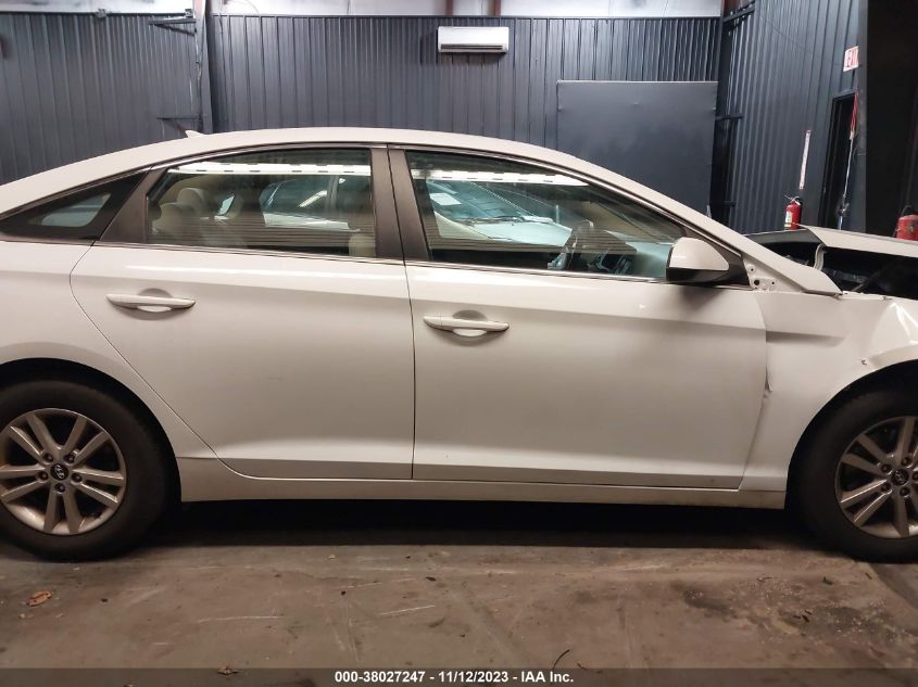 2017 HYUNDAI SONATA SE - 5NPE24AFXHH587087