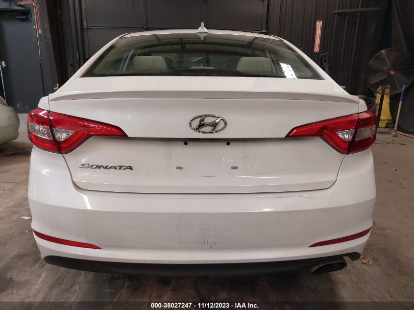 2017 HYUNDAI SONATA SE - 5NPE24AFXHH587087