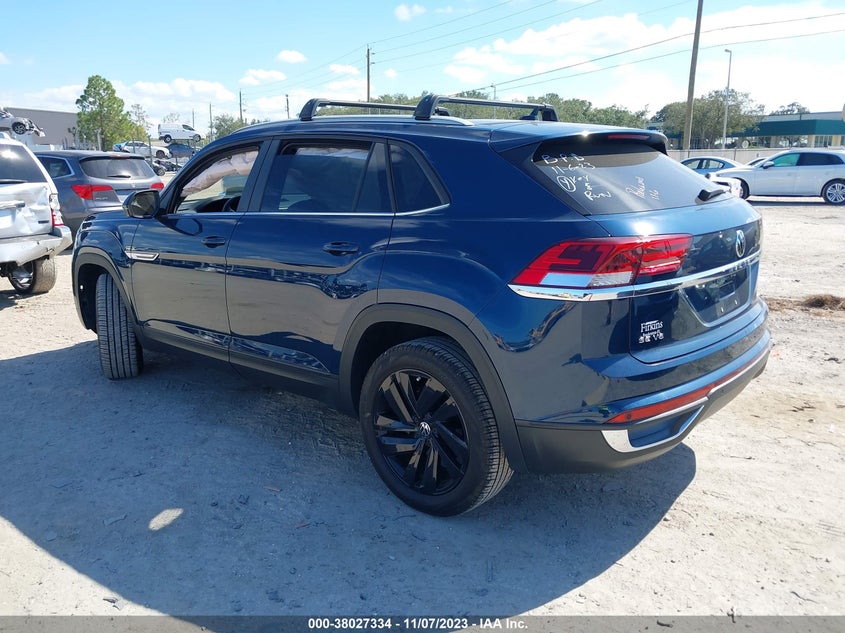 VIN 1V2JE2CA3MC240443 2021 VOLKSWAGEN ATLAS CROSS SPORT SE