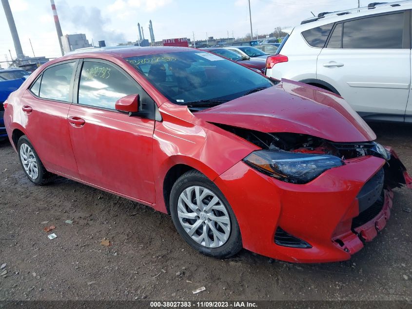 2018 TOYOTA COROLLA LE - 5YFBURHE5JP819952