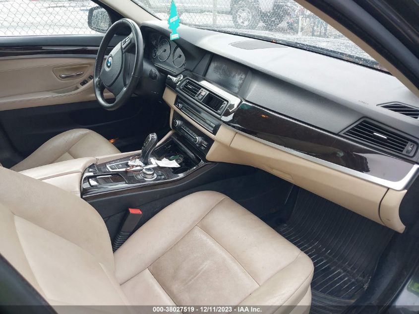 2013 BMW 528I XDRIVE - WBAXH5C55DD110579