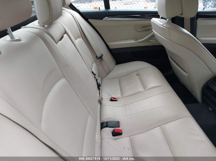 2013 BMW 528I XDRIVE - WBAXH5C55DD110579
