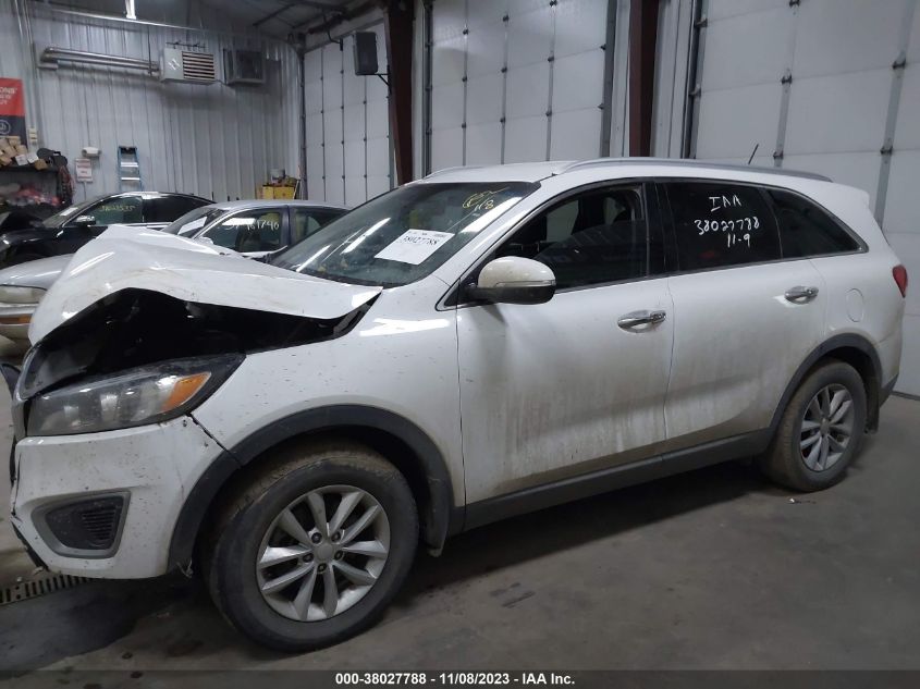 2017 KIA SORENTO 2.4L LX - 5XYPG4A39HG262714