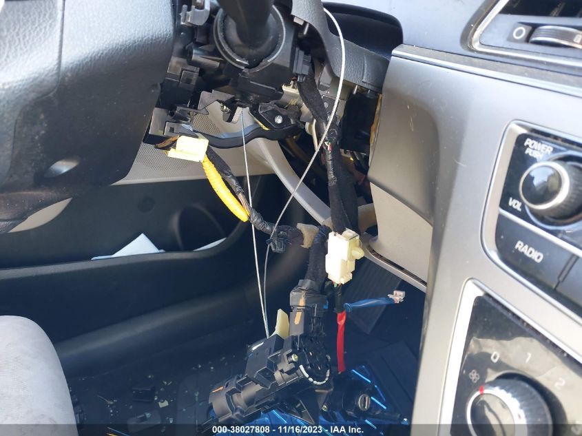 2016 HYUNDAI SONATA SE - 5NPE24AF4GH272803