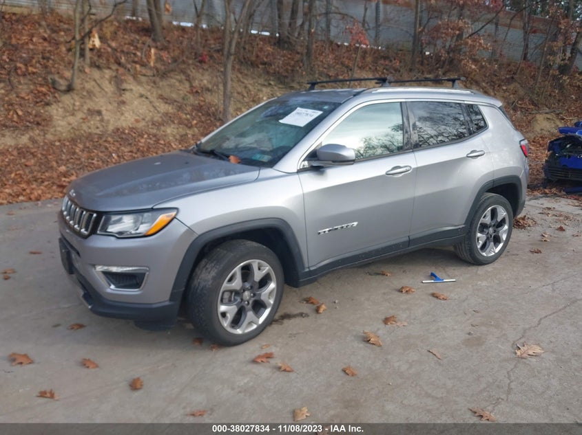VIN 3C4NJDCB6KT790773 2019 JEEP COMPASS LIMITED
