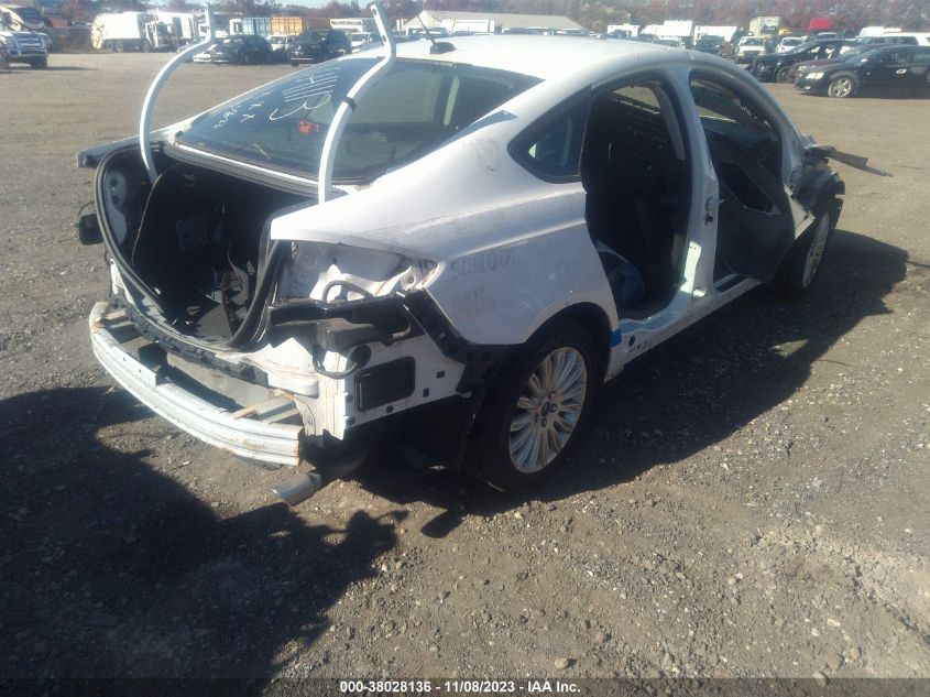 2013 FORD FUSION HYBRID SE - 3FA6P0LU0DR283080