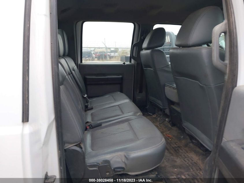 2013 FORD F-350 CHASSIS XL 1FD7W3FT6DEA09404