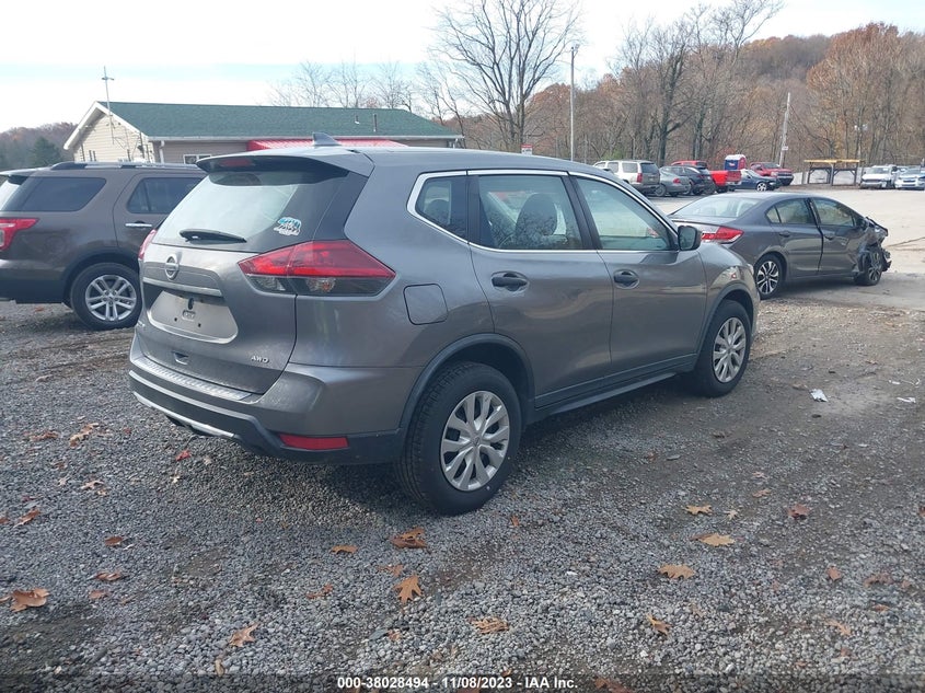 VIN KNMAT2MV1JP523128 2018 NISSAN ROGUE S/SV