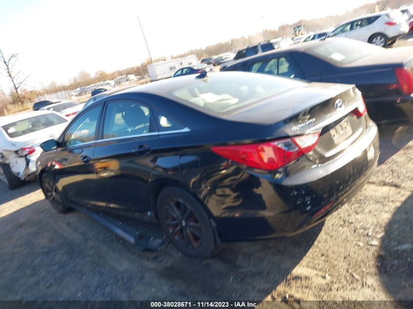 2013 HYUNDAI SONATA GLS - 5NPEB4AC5DH777640